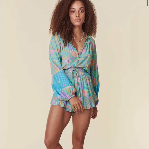 ✨🌙Spell Hibiscus Lane Romper NWT & original packaging!!! - Picture 4 of 5